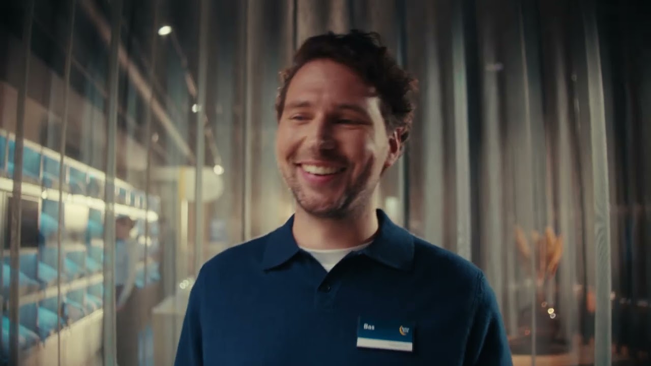 Still uit de tv-commercial 'Retteketet naar Beter Bed'